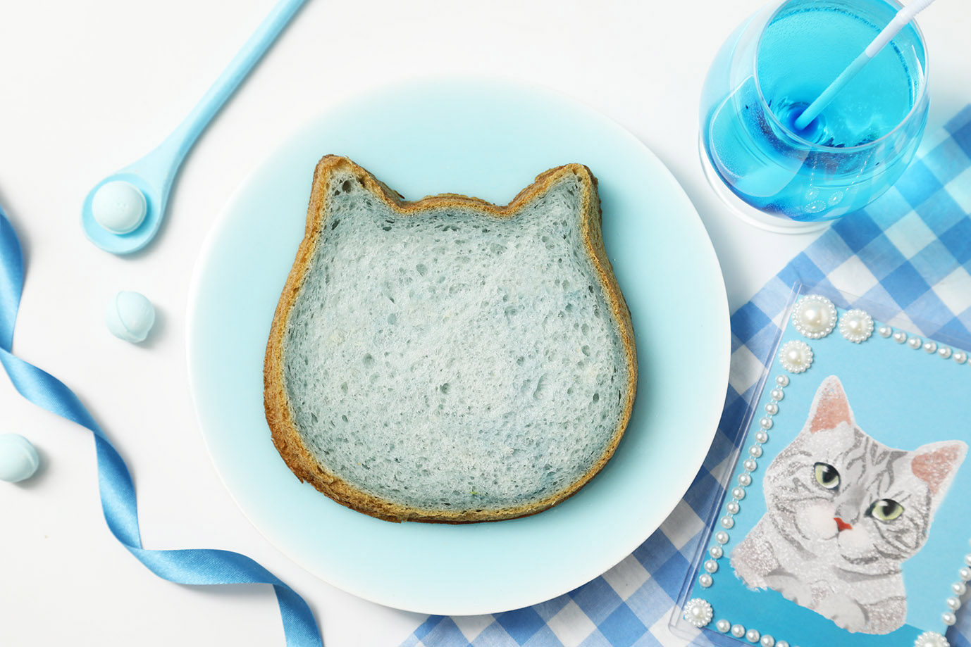 推し活しにゃい？オンラインストア限定で5種の推し色ねこねこ食パンが登場！あか・むらさき・きいろ・みどり・あおの『推し活専用ねこねこ食パン』が限定グッズとセットで新発売！のサブ画像11
