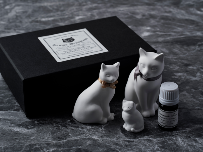 BALLONより人気アロマオーナメント、ねこの「DAIFUKU（だいふく）」が大きめサイズとミニサイズをあわせたファミリーセットで登場。のメイン画像